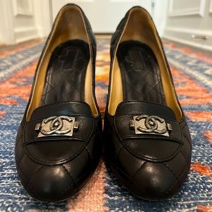 C H A N E L 👠 Classic Quilted Pumps